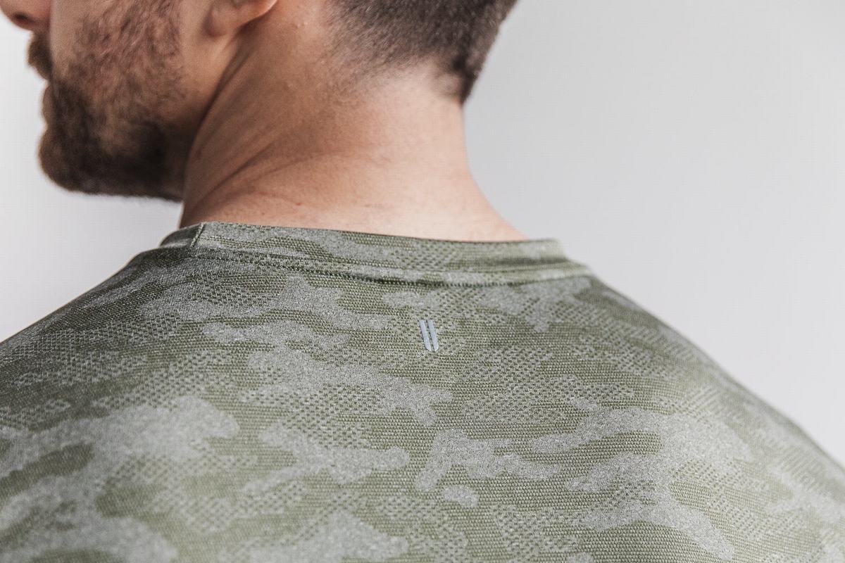 Nobull Lightweight Textured Men's T Shirts Camo | Australia (NO8027)